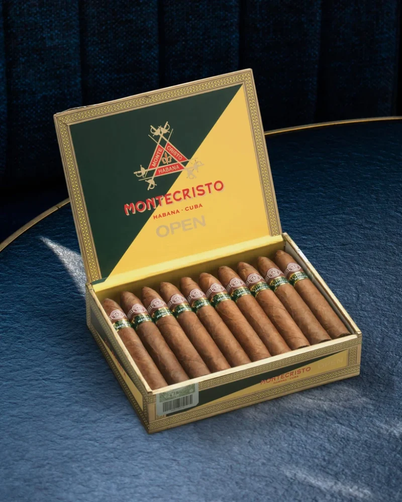 MONTECRISTO OPEN REGATA - Box of 20